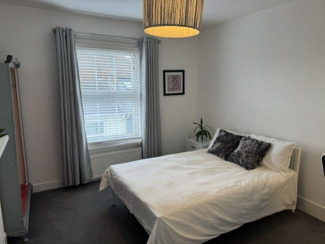 Stylish, spacious room in luxury flat. &pound;720 Main Photo