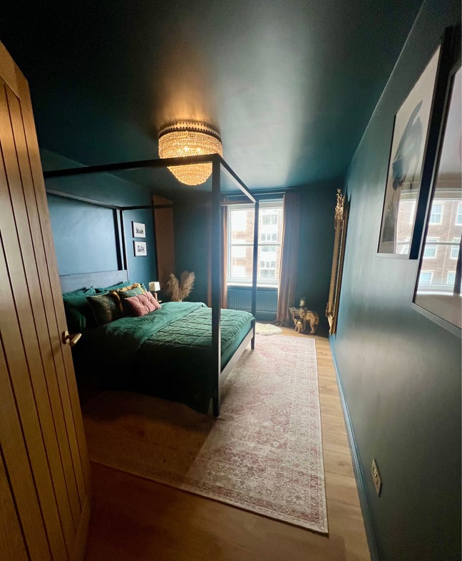 Stunning seafront double room | Bills included Main Photo