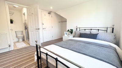 Double Ensuite -  Deposit Free Option Main Photo