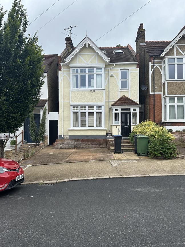 Large Edwardian house Main Photo