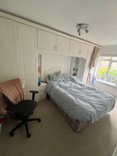 En-Suite Double Room - Canada Water Main Photo