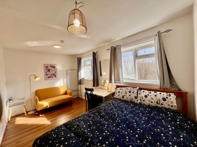 Wonderful room available in whitechapel.  Main Photo