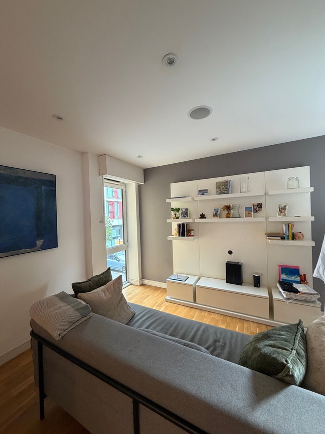 One Bed Flat in Wandsworth Town Main Photo