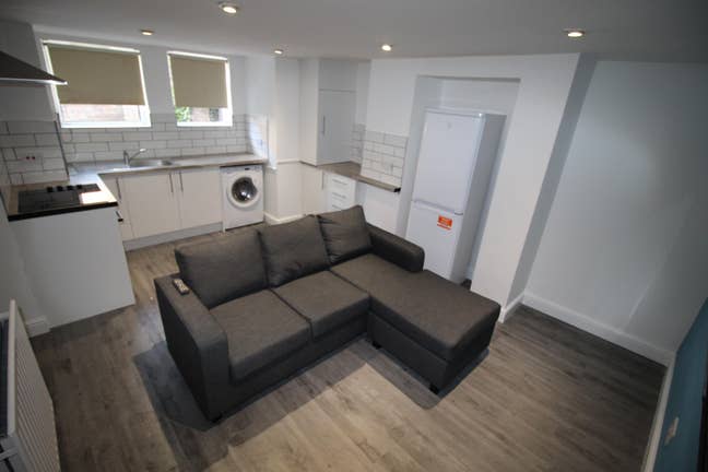 Lovely Two Bed Property in Burley! Main Photo