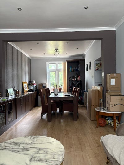 Single room availability  Main Photo