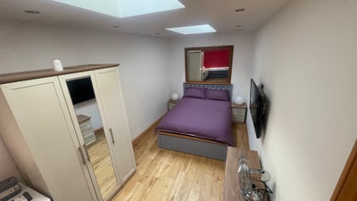  Double Room E4 Females Preferred Main Photo