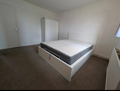 Lovely flat a few minutes from Brixton Station  Main Photo