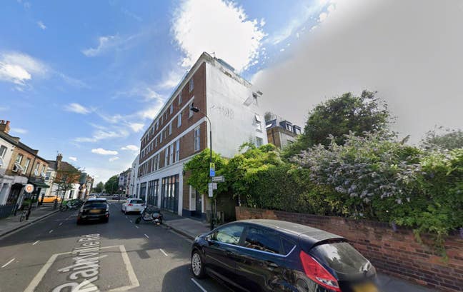 DSS - Studio Available in Hammersmith & Fulham W6 Main Photo