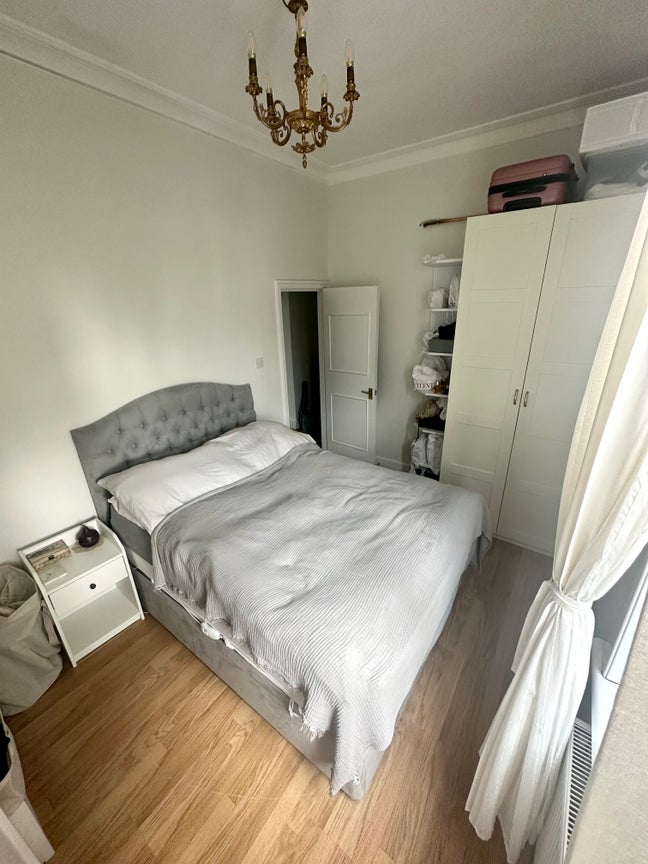 1 Bed Flat (Short Let) Main Photo