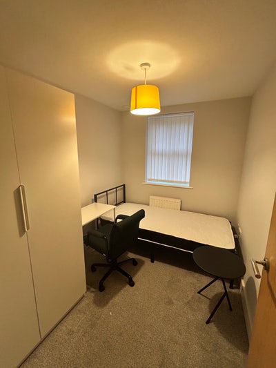 Single  Room Flat Share Eccles (M30) – &pound;550/month Main Photo