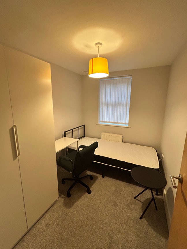 Single  Room Flat Share Eccles (M30) – &pound;550/month Main Photo