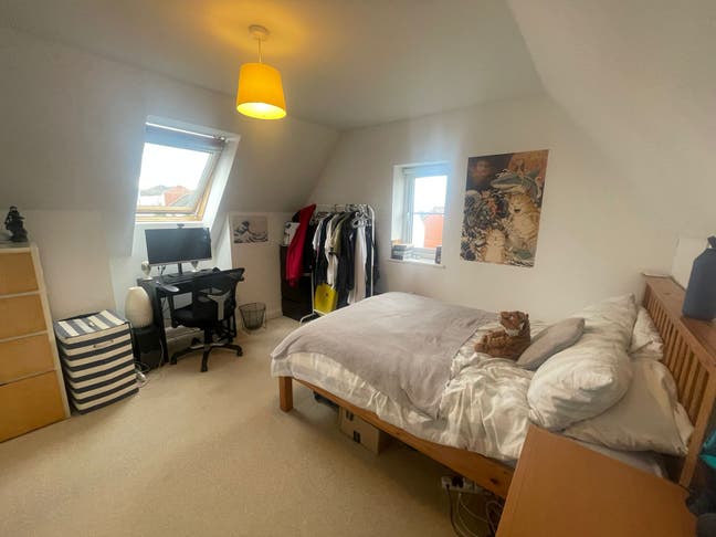 Double room available North Bristol Main Photo