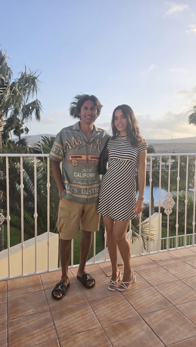 Couple looking for a room/buddy-up Main Photo