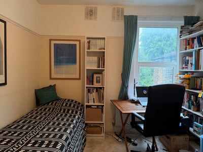 Calm, spacious home with great transport links. On Main Photo