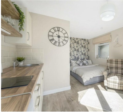 Annexe Main Photo