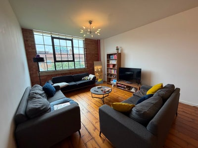 Wool House Main Photo