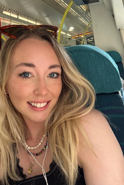 34 year old professional looking for relaxed home  Main Photo