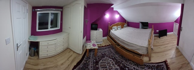 Double bedroom with seperate washroom  Main Photo