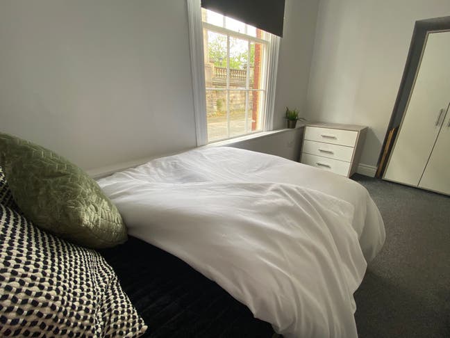 ☘️ Double en-suite close to Avenham Park Main Photo