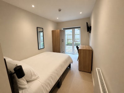 Stylish En-Suite & Kitchenette Rooms Available🌿 Main Photo