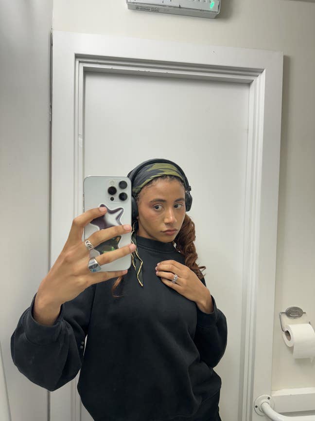26 y/o looking for a new home in north/east  Main Photo