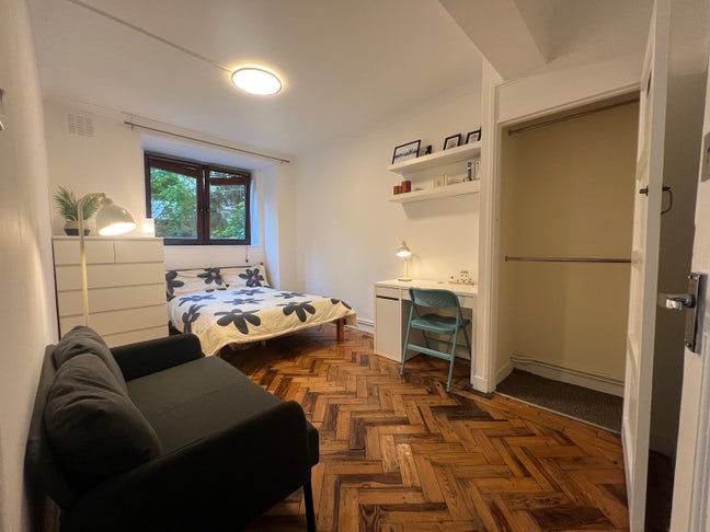 Beautiful room in Dalston - stoke newington Main Photo