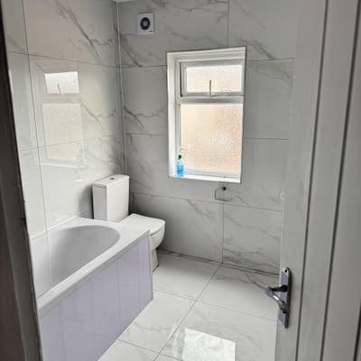 2 Room for Rent Main Photo