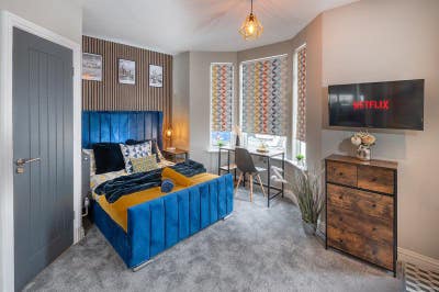 ✨ Exceptional Large Studio & En-suite rooms ✨ Main Photo