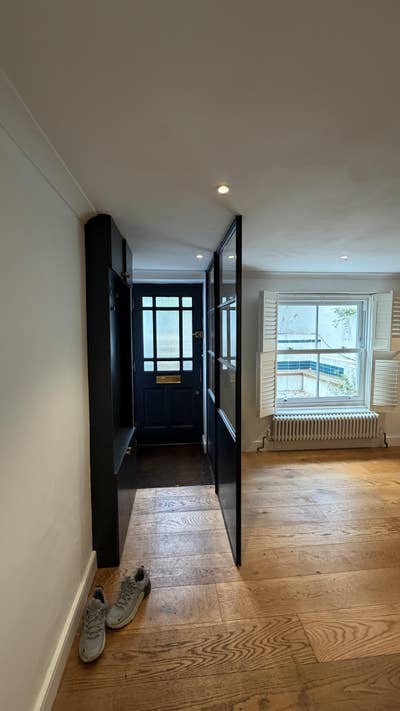 Room in Flat - 5 min from Clapham old town  Main Photo