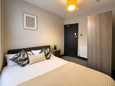 Nowell Crescent | Double Room | All Bills Included Main Photo