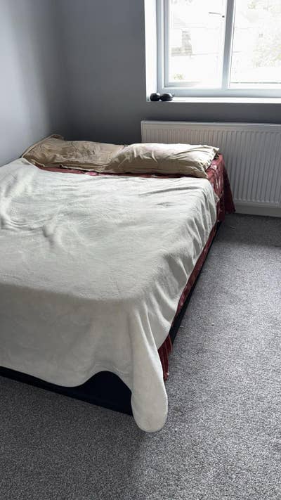  Double Room Available – Romford RM5 2EP Main Photo