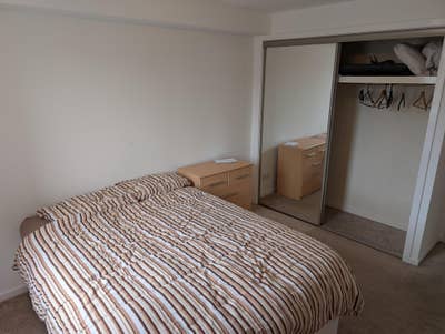 Room to rent on Fraser Road Main Photo