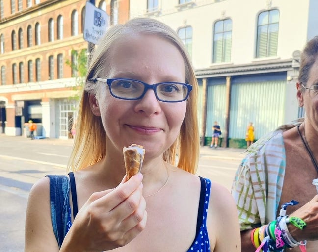 Looking for a cosy home  Main Photo