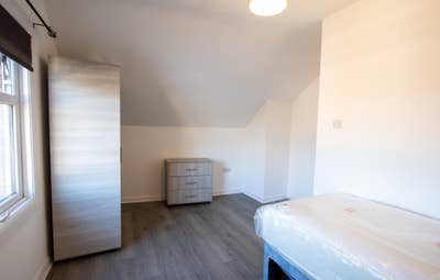 Single rooms close to Newark Retail Park Main Photo