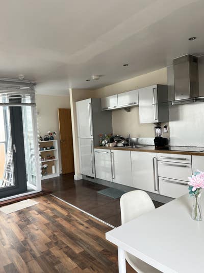 Double room with own private bathroom Near station Main Photo