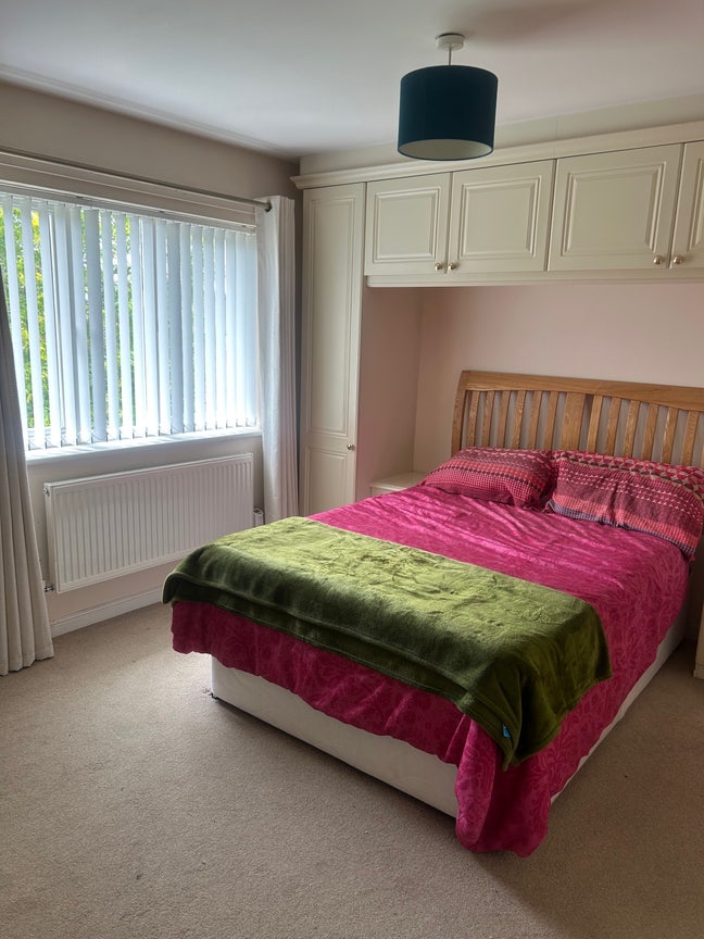Double Room with en suite Bathroom  Main Photo