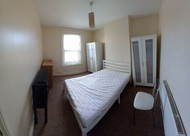 Fully Furnished Room for Couple | BS11 9EP Main Photo