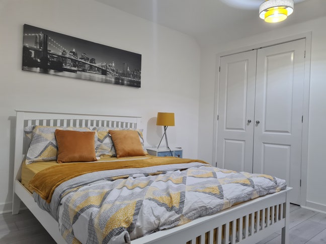En-Suite Room with Kitchenette, CB4 (9AW5) Main Photo