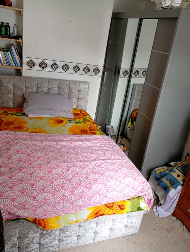 Short term double room for rent (5 weeks) Main Photo