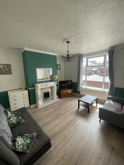 Rooms to Rent Westhoughton Central &pound;450-&pound;650 Main Photo