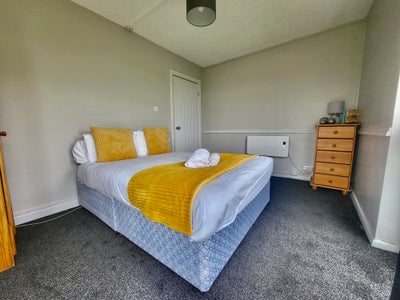 Rooms for Rent - Chargrove  Main Photo