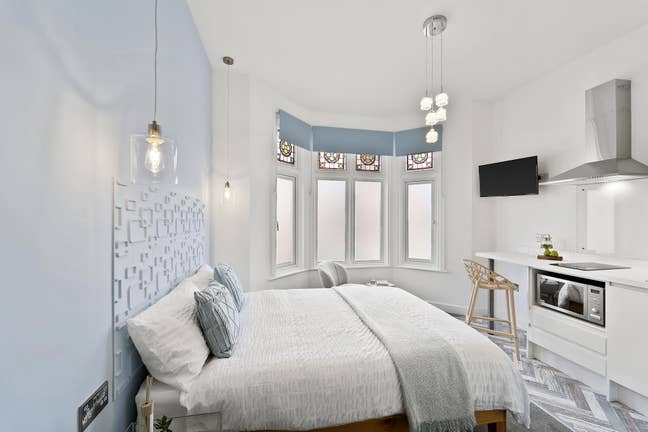 Modern Studio & Ensuite Room Near Derby Hospital Main Photo
