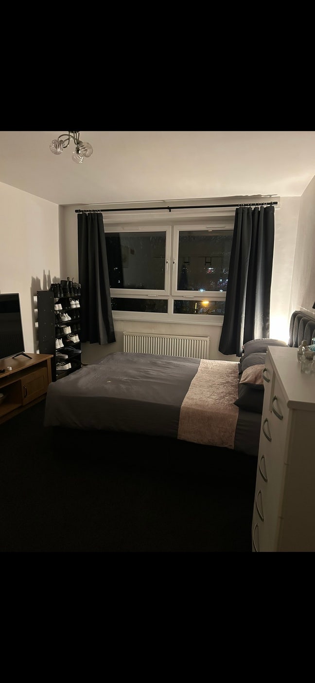 Large double room Main Photo