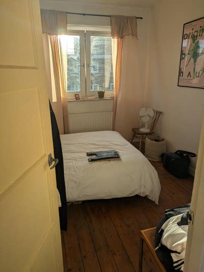 Double room in peaceful 2 bed flat Bethnal Green Main Photo