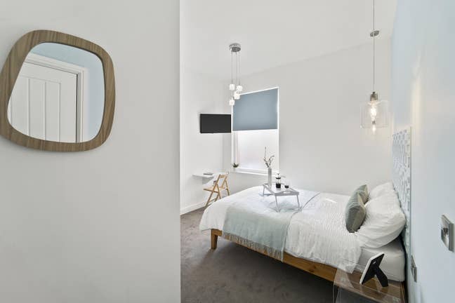 Modern Ensuite Room Near Derby Hospital Main Photo