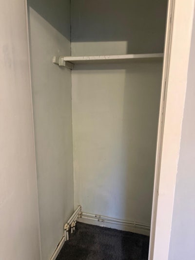 Bright room in a friendly shared flat bedroom Main Photo