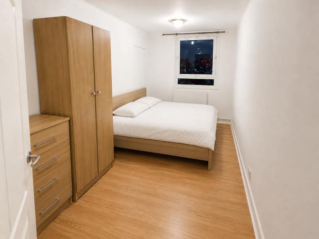 Fantastic 3 Bed Flat in Canary Wharf Main Photo