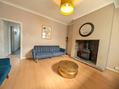 🏡✨ Spacious 2‑Bedroom House Atherton (M46) ✨🏡 Main Photo