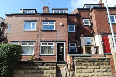 Fully Furnished 2 Bed House To Rent  Main Photo