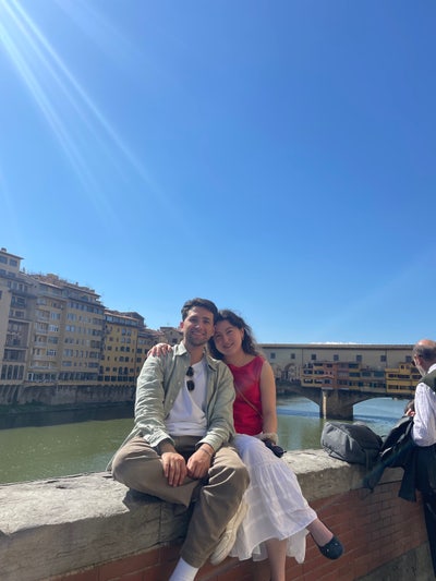 Couple looking for a one bedroom flat  Main Photo